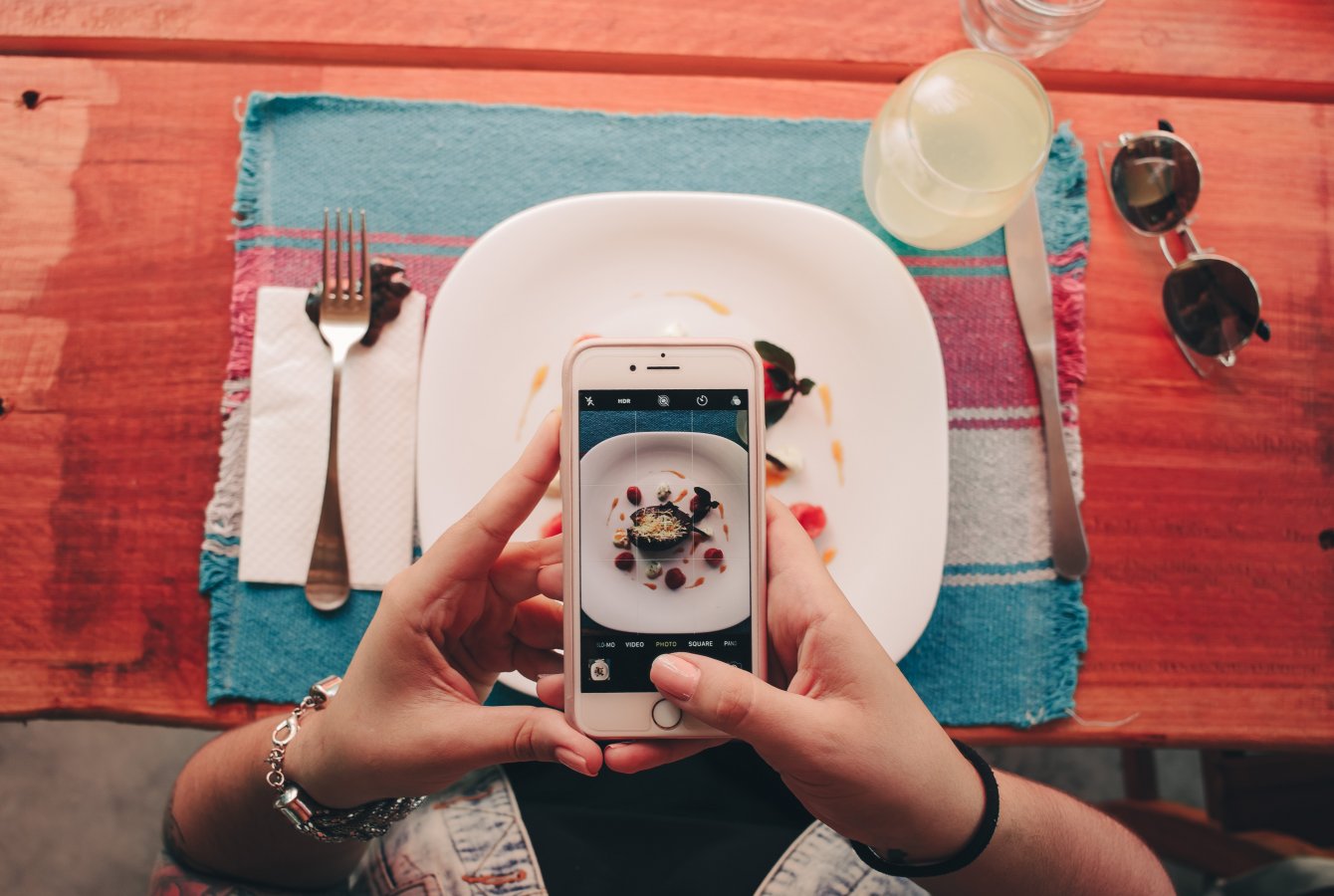 L'hôtellerie-restauration présente les solutions de recharge mobile idéales pour les CHR