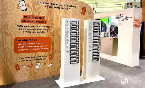 The Charging Place, les casiers de recharge supports de la pause numérique  