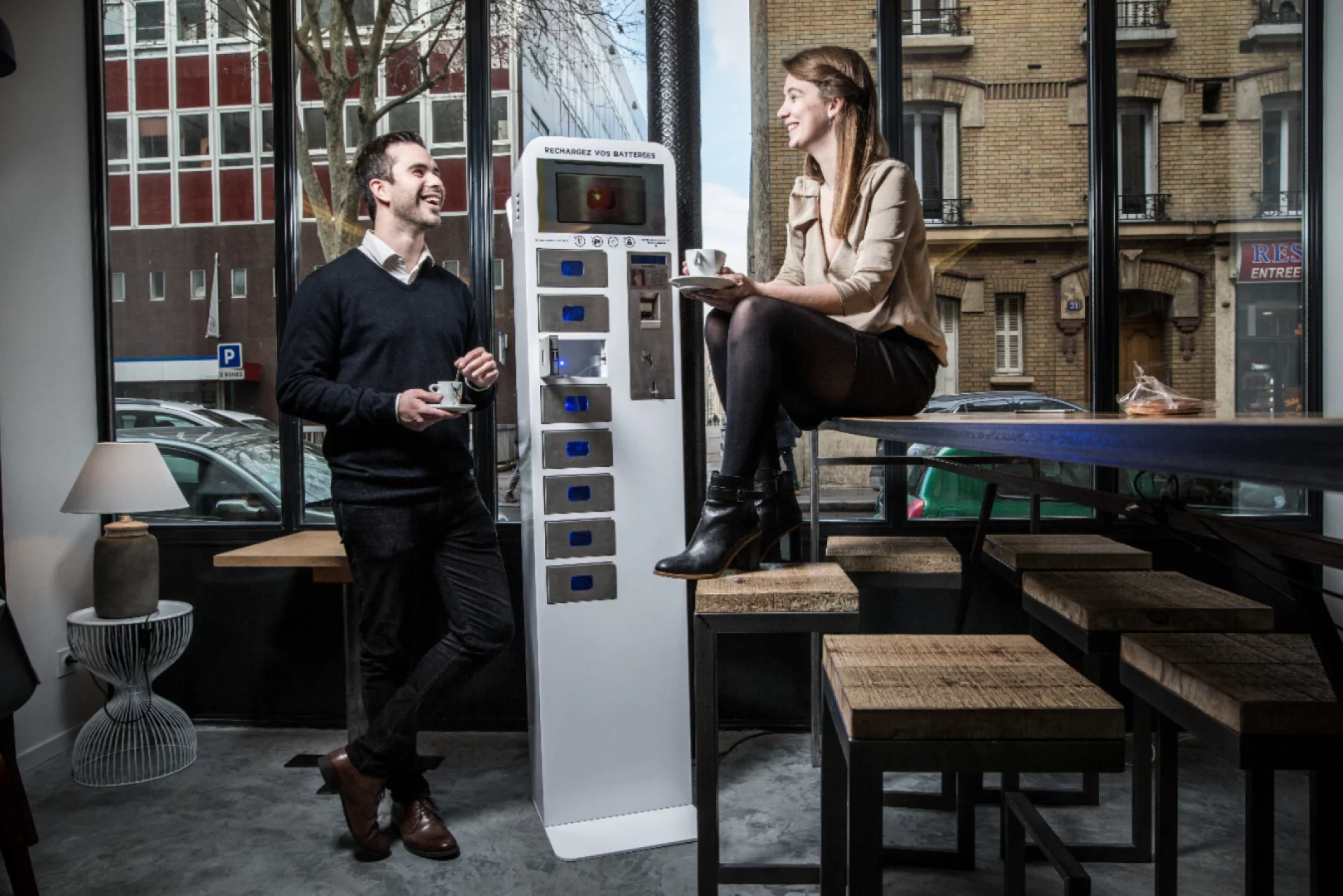 Mise en lumière du projet entrepreneurial des fondateurs : " Les colonnes de recharge" - Le Point